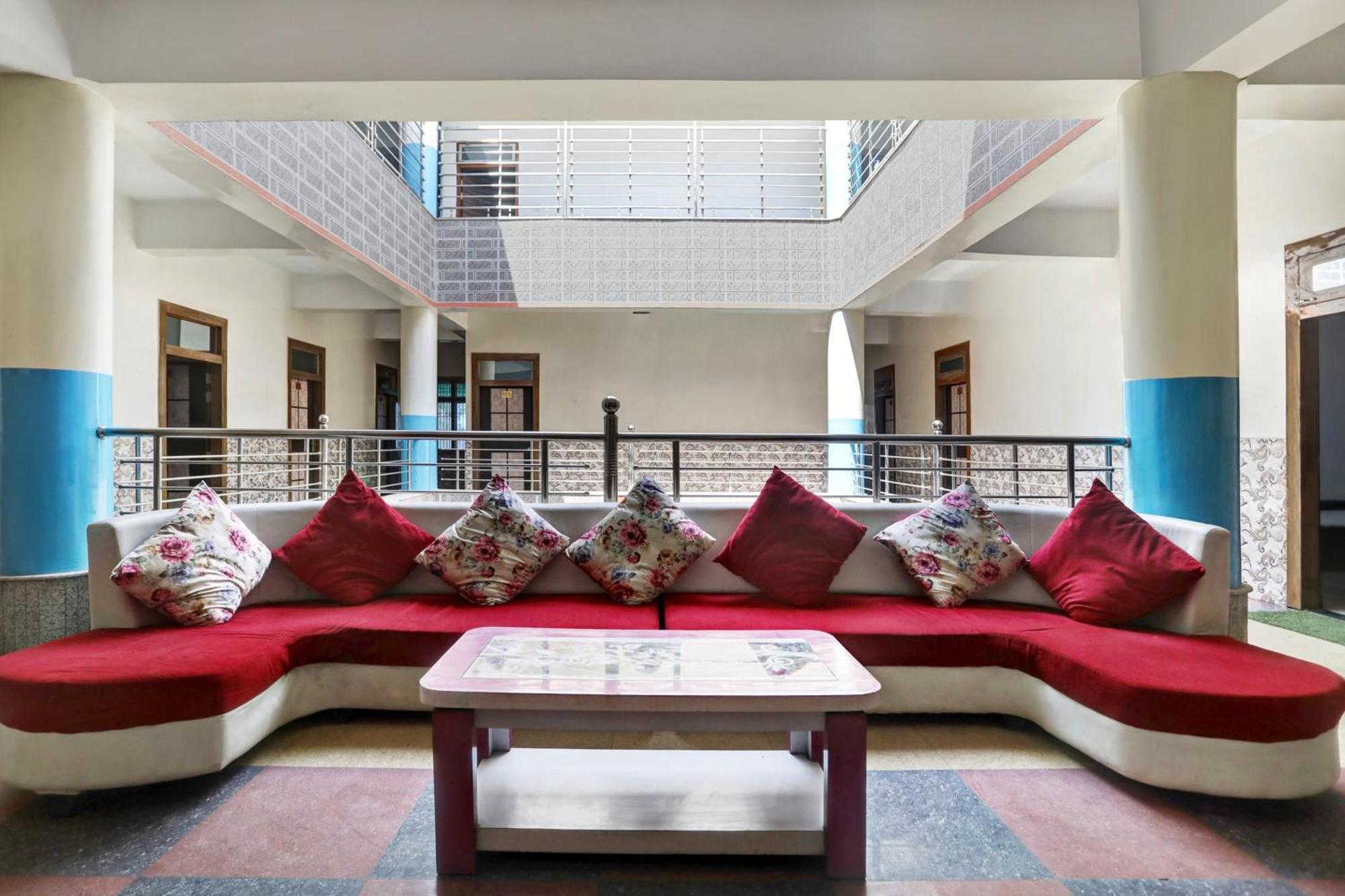 Hotel O Pratap Plaza Bharatpur Buitenkant foto