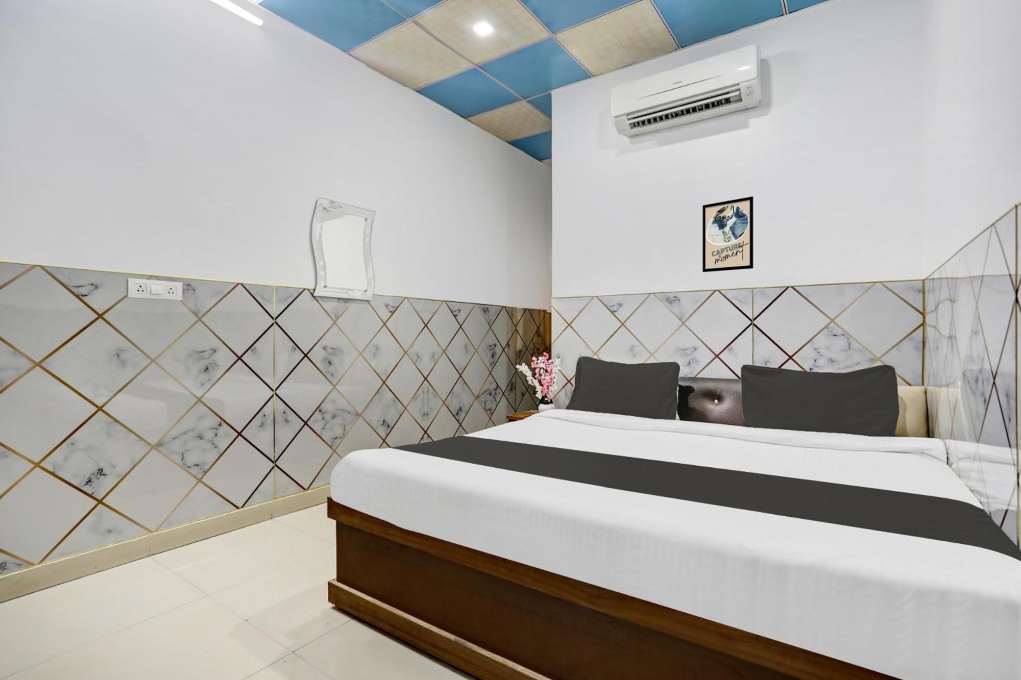 Hotel O Pratap Plaza Bharatpur Buitenkant foto